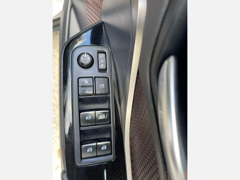 Toyota C-HR 1.2 VVT-i Excel Euro 6 (s/s) 5dr 25