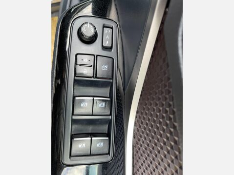 Toyota C-HR 1.2 VVT-i Excel Euro 6 (s/s) 5dr 24