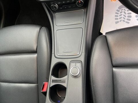 Mercedes-Benz A Class 2.1 A200d Sport (Premium) 7G-DCT Euro 6 (s/s) 5dr 24