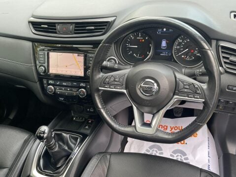 Nissan X-Trail 1.7 dCi Tekna 4WD Euro 6 (s/s) 5dr 25