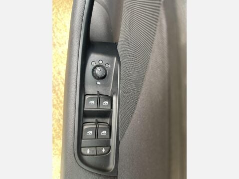 Audi A3 1.6 TDI SE Technik Sportback Euro 6 (s/s) 5dr 16