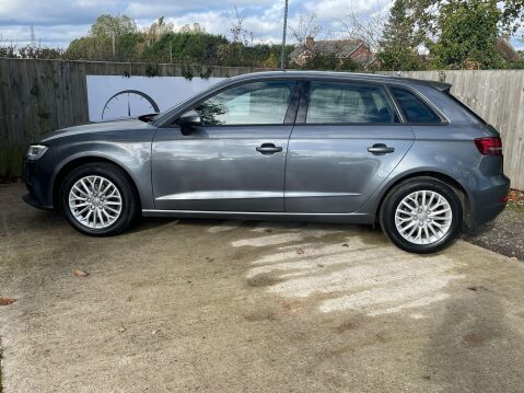 Audi A3 1.6 TDI SE Technik Sportback Euro 6 (s/s) 5dr 10