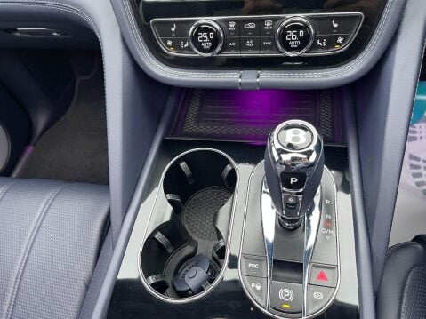 Bentley Bentayga 4.0 V8 Base Auto 4WD Euro 6 (s/s) 5dr 38