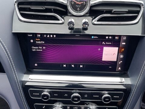 Bentley Bentayga 4.0 V8 Base Auto 4WD Euro 6 (s/s) 5dr 31