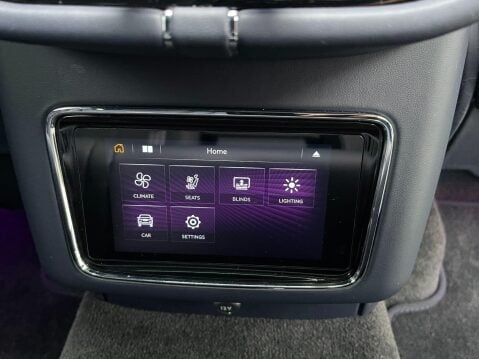 Bentley Bentayga 4.0 V8 Base Auto 4WD Euro 6 (s/s) 5dr 32