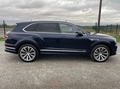Bentley Bentayga 4.0 V8 Base Auto 4WD Euro 6 (s/s) 5dr 3