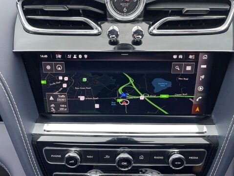 Bentley Bentayga 4.0 V8 Base Auto 4WD Euro 6 (s/s) 5dr 27