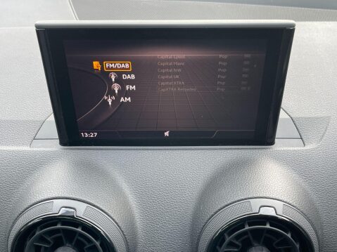 Audi Q2 1.0 TFSI SE Euro 6 (s/s) 5dr 23