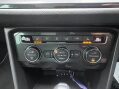 Volkswagen Tiguan 2.0 TDI SEL SUV 5dr Diesel DSG Euro 6 (s/s) (150 ps) 31
