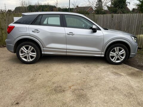 Audi Q2 1.0 TFSI 30 Sport Euro 6 (s/s) 5dr 4