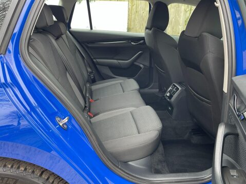 Skoda Octavia 2.0 TDI SE Technology Euro 6 (s/s) 5dr 12