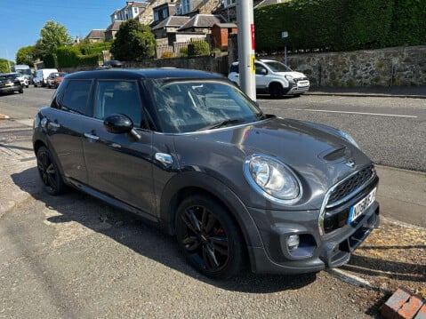 Mini Hatch 2.0 Cooper SD Hatchback 5dr Diesel Auto Euro 6 (s/s) (170 ps) 1