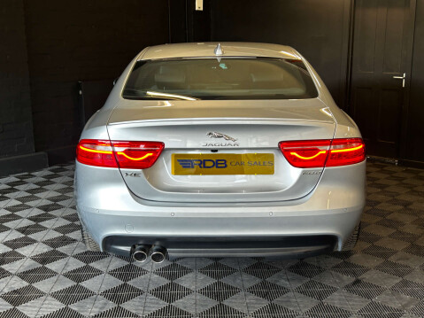 Jaguar XE 2.0d R-Sport Saloon 4dr Diesel Auto Euro 6 (s/s) (180 ps) 20