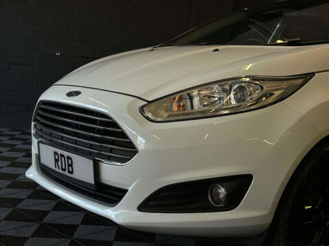 Ford Fiesta 1.25 Zetec Hatchback 5dr Petrol Manual Euro 6 (82 ps) 5
