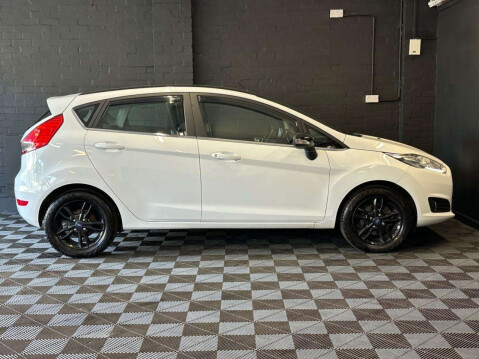 Ford Fiesta 1.25 Zetec Hatchback 5dr Petrol Manual Euro 6 (82 ps) 14