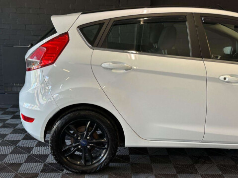 Ford Fiesta 1.25 Zetec Hatchback 5dr Petrol Manual Euro 6 (82 ps) 15