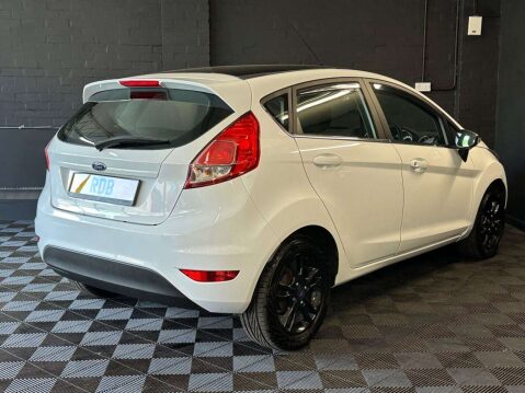 Ford Fiesta 1.25 Zetec Hatchback 5dr Petrol Manual Euro 6 (82 ps) 16