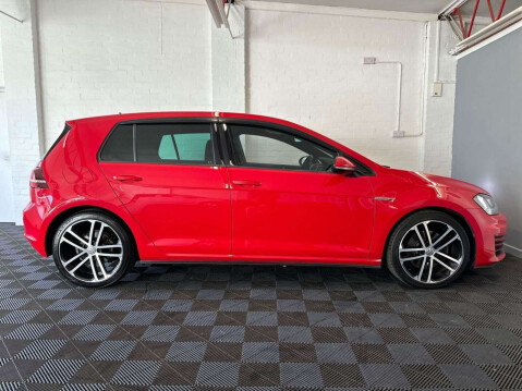 Volkswagen Golf 2.0 TDI BlueMotion Tech GTD Hatchback 5dr Diesel DSG Euro 6 (s/s) (184 ps) 15