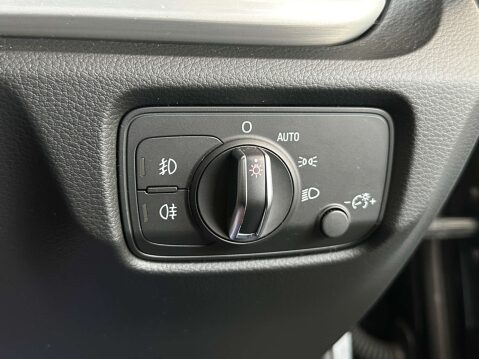 Audi A3 2.0 TDI S line Saloon 4dr Diesel S Tronic Euro 6 (s/s) (150 ps) 42