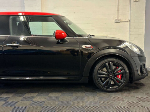Mini Hatch 2.0 John Cooper Works Hatchback 3dr Petrol Auto Euro 6 (s/s) (231 ps) 2 OWN 18