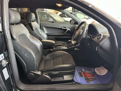 Audi A3 2.0 A3 S Line Special Edition TDI Quattro 4WD 3dr 32