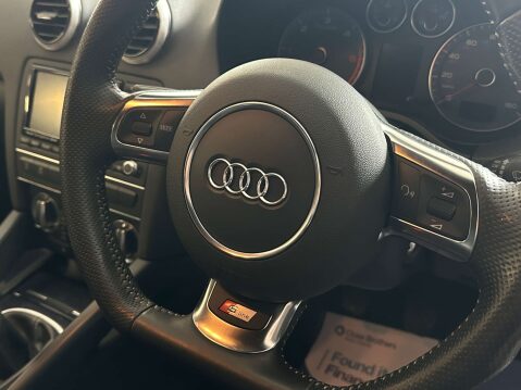Audi A3 2.0 A3 S Line Special Edition TDI Quattro 4WD 3dr 42