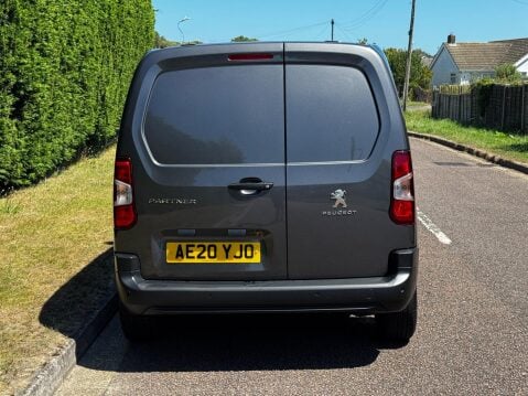 Peugeot Partner 1.5 BlueHDi 1000 Professional Standard Panel Van EAT8 SWB Euro 6 (s/s) 5dr 9