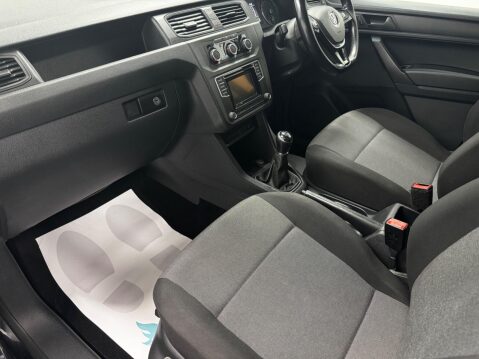 Volkswagen Caddy 2.0 TDI C20 BlueMotion Tech Black Edition SWB Euro 6 (s/s) 5dr 12