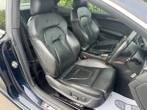 Audi A5 2.0 TFSI S line Special Edition Euro 5 (s/s) 2dr 19