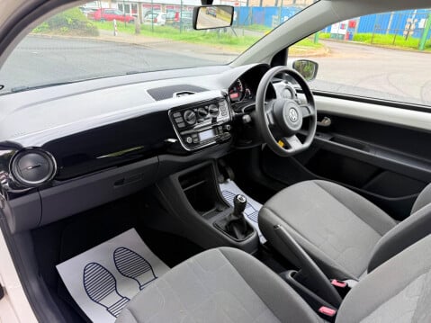 Volkswagen Up 1.0 Move up! Euro 5 3dr 23