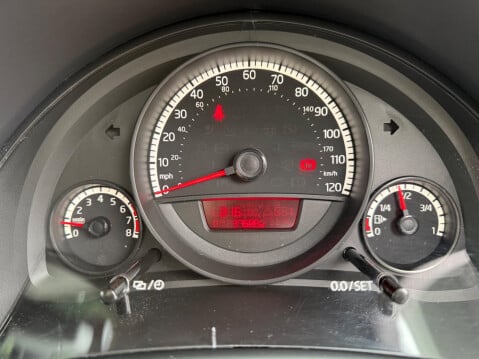 Volkswagen Up 1.0 Move up! Euro 5 3dr 26