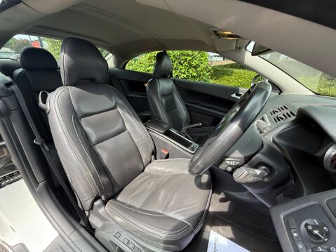 Volvo C70 2.0 D3 SE Lux Geartronic Euro 5 2dr 16
