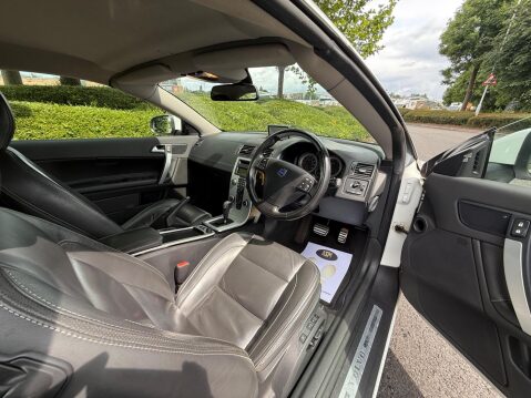 Volvo C70 2.0 D3 SE Lux Geartronic Euro 5 2dr 17