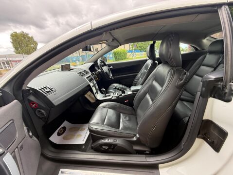 Volvo C70 2.0 D3 SE Lux Geartronic Euro 5 2dr 23