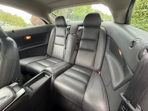 Volvo C70 2.0 D3 SE Lux Geartronic Euro 5 2dr 27