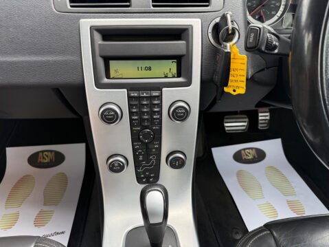 Volvo C70 2.0 D3 SE Lux Geartronic Euro 5 2dr 28