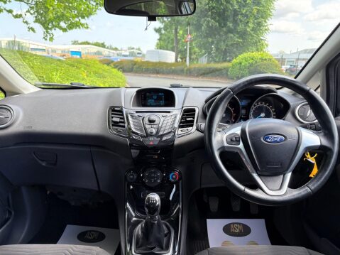 Ford Fiesta 1.0 Zetec Euro 5 (s/s) 5dr 19