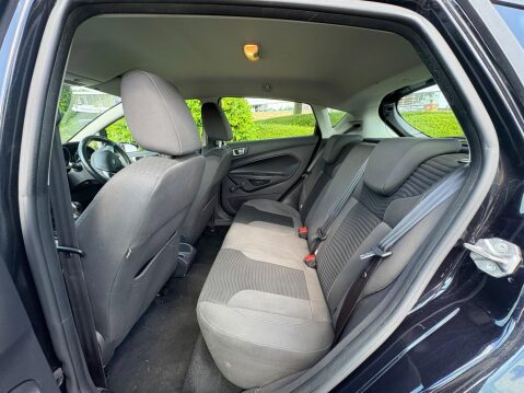 Ford Fiesta 1.0 Zetec Euro 5 (s/s) 5dr 27