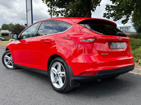 Ford Focus 1.0T EcoBoost Zetec Euro 6 (s/s) 5dr 4