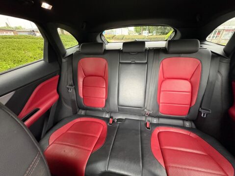 Jaguar F-Pace 2.0 D180 R-Sport Euro 6 (s/s) 5dr 43