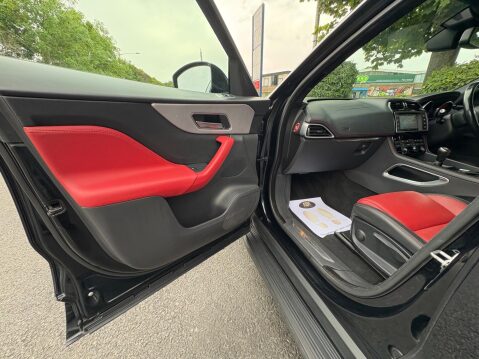 Jaguar F-Pace 2.0 D180 R-Sport Euro 6 (s/s) 5dr 37
