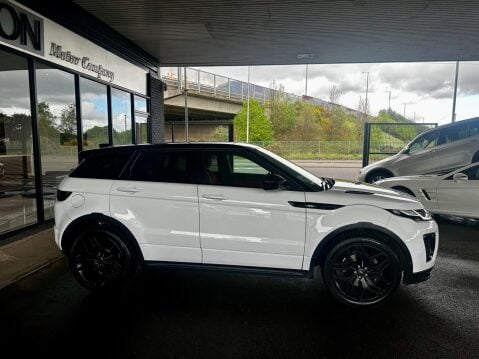 Land Rover Range Rover Evoque 2.0 TD4 HSE Dynamic Auto 4WD Euro 6 (s/s) 5dr 3