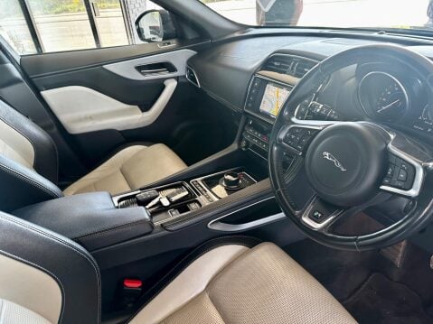 Jaguar F-Pace 2.0 D180 R-Sport Auto AWD Euro 6 (s/s) 5dr 21