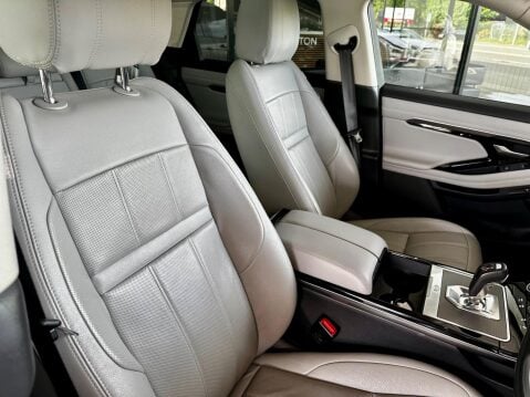 Land Rover Range Rover Evoque 2.0 D180 SE Auto 4WD Euro 6 (s/s) 5dr 24