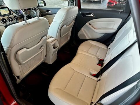 Mercedes-Benz B Class 2.0 B220 Sport 7G-DCT 4MATIC Euro 6 (s/s) 5dr 18
