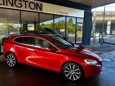 Volvo V40 2.0 D3 Inscription Auto Euro 6 (s/s) 5dr 4