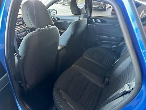 Kia Ceed 1.5 T-GDi GT-Line Euro 6 (s/s) 5dr 32