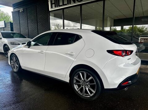 Mazda 3 2.0 e-SKYACTIV-G MHEV Sport Lux Euro 6 (s/s) 5dr 11