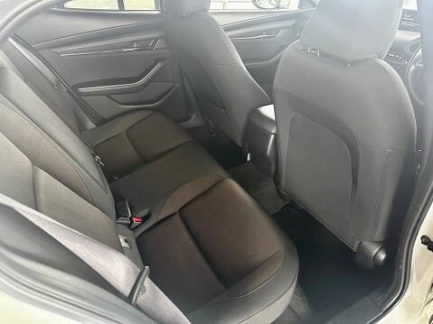 Mazda 3 2.0 e-SKYACTIV-G MHEV Sport Lux Euro 6 (s/s) 5dr 28