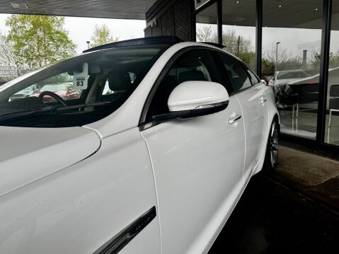 Jaguar XJ 3.0d V6 Luxury Auto Euro 6 (s/s) 4dr 13